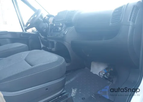 2023 Ram Promaster 2500 Low Roof 136 Wb z USA, uszkodzony, nr VIN 3C6LRVVG6PE551354